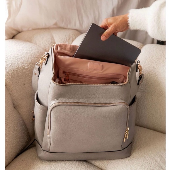 Poppy & Peonies Grey Leather Backpack - Picture 10 of 15